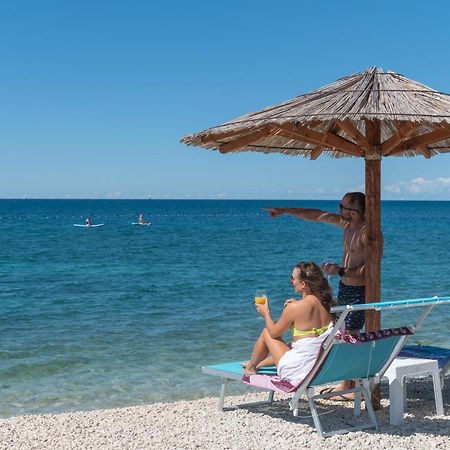 Villa Andrija Family Dream With Heated Pool At The Sea With Beautiful Garden, Outside Cinema And Kids Playground Фажана Экстерьер фото
